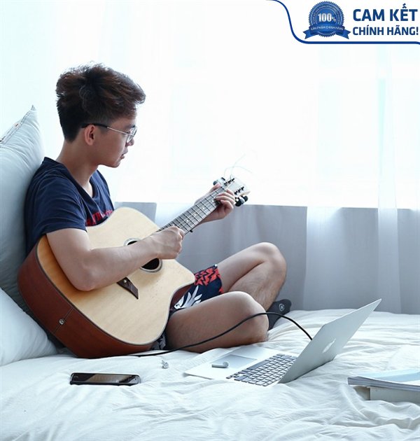 Cáp âm thanh Audio 3.5mm to 6.5mm dài 1,5m chính hãng Ugreen 40803 cao cấp