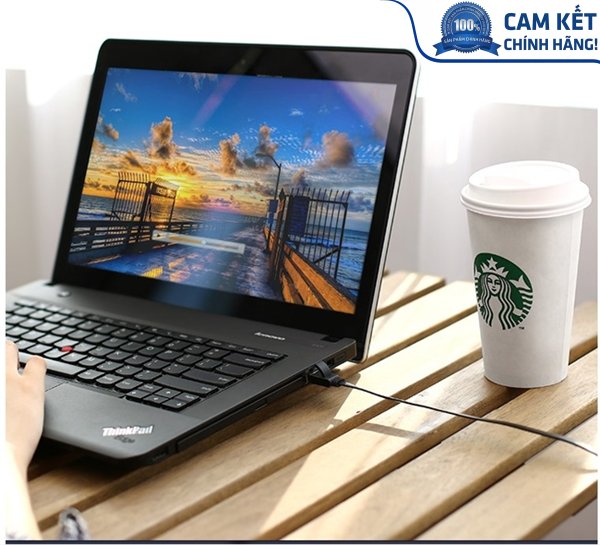 Dây cáp mạng đúc sẵn dẹt Cat6 dài 10m 26AWG Ugreen 50178 cao cấp (màu đen)